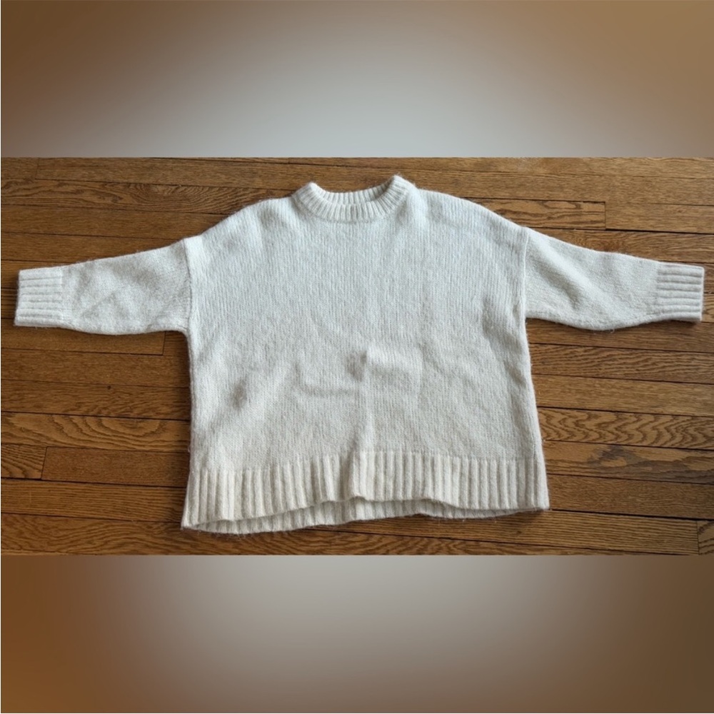 Jenni Kayne Alpaca Cocoon Crewneck Sweater - Size Medium - Picture 2 of 4